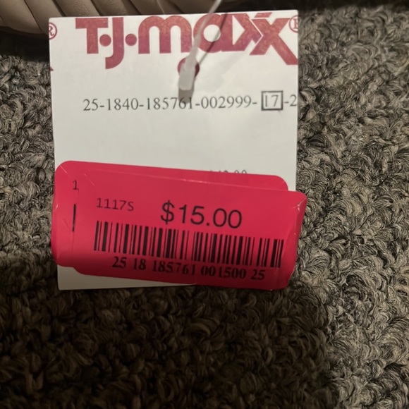 New cushionaire heels - Picture 3 of 3